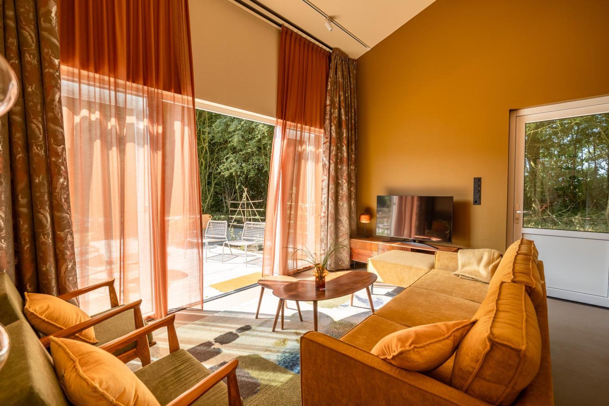 Residenties En Bungalow Royal 돔브르흐 외부 사진