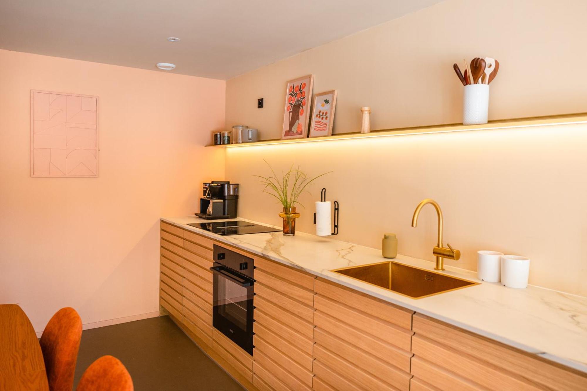 Residenties En Bungalow Royal 돔브르흐 외부 사진
